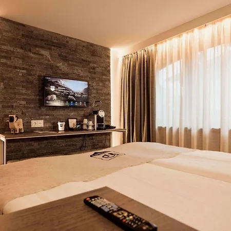 Hotel Daniela 4*